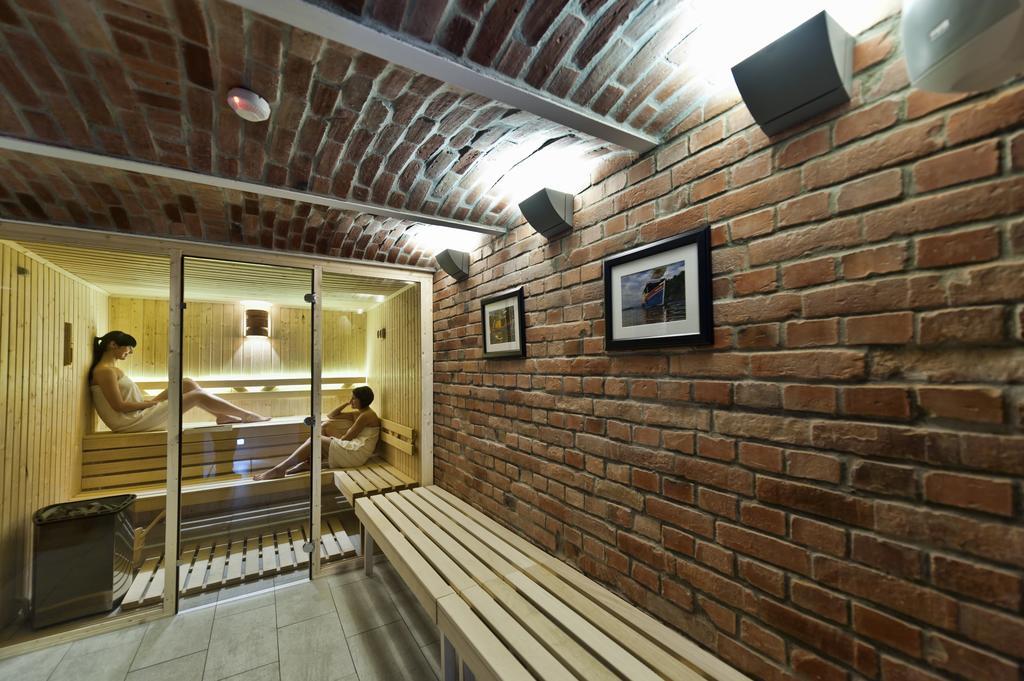 Hotel Fado Spa & Restaurant Swidnica  Luaran gambar
