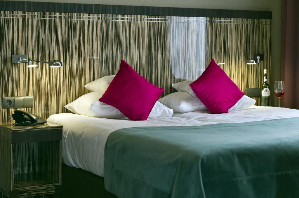 Hotel Fado Spa & Restaurant Swidnica  Luaran gambar